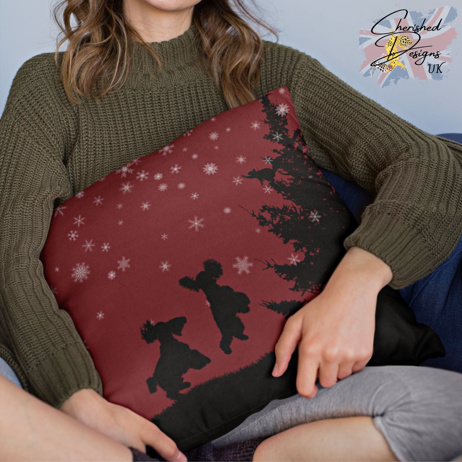 Red Christmas cushion covers
